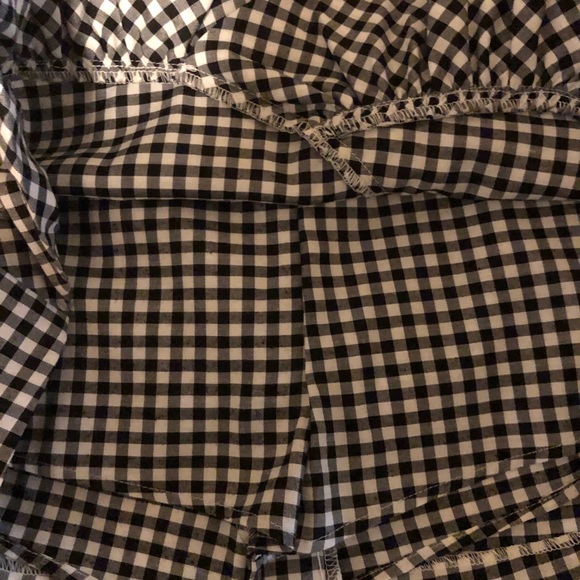 Forever 21 Black and White Plaid Skort - Picture 5 of 6